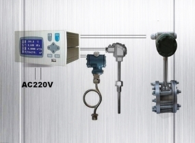 在选择蒸汽流量计时，有哪些因素会影响温度和压力范围的选择？